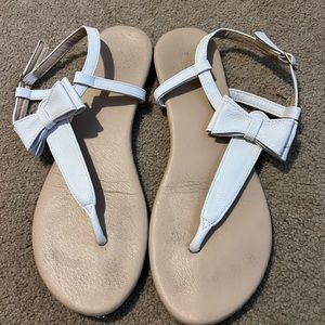 White bow sandals